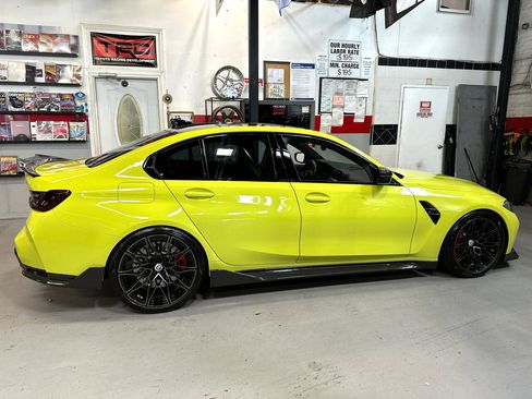 Used 2022 BMW M3 Competition w/ M Carbon Exterior Package image 5