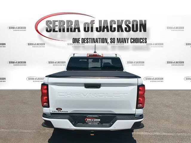 Used 2026 Chevrolet Colorado LT w/ LT Convenience Package AWD/4WD image 8