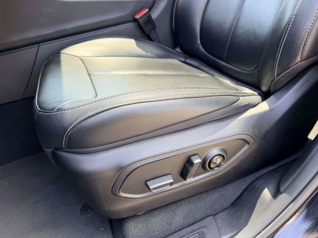 Used 2024 Jeep Grand Cherokee Limited 4xe AWD/4WD image 15