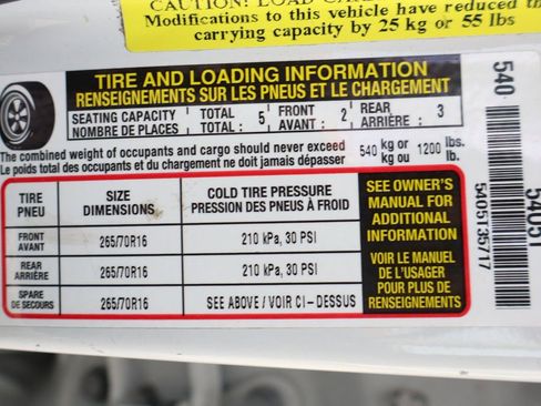 Used 2016 Toyota Tacoma TRD Off-Road w/ Towing Package image 48