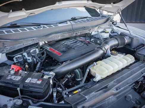 Used 2022 Ford F150 Raptor w/ Raptor 37 Performance Package AWD/4WD image 39