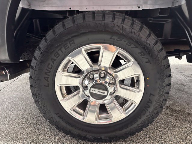 Used 2019 Ford F250 Lariat w/ Chrome Package AWD/4WD image 22