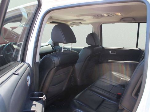Used 2011 Honda Pilot Touring image 8