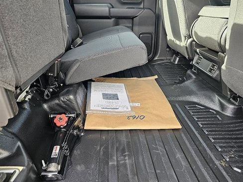 New 2024 GMC Sierra 3500 Pro w/ Fleet Convenience Package image 9