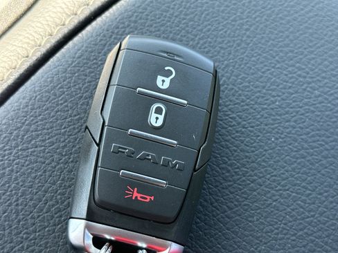 New 2025 RAM 2500 Tradesman image 32