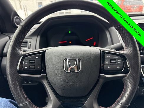 Certified 2025 Honda Ridgeline Black Edition image 15