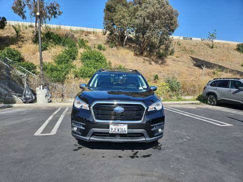Certified 2022 Subaru Ascent Touring AWD/4WD image 12