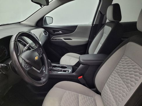 Used 2018 Chevrolet Equinox LT image 17