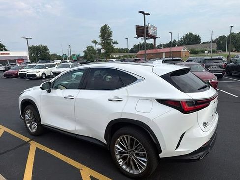 Certified 2026 Lexus NX 350 AWD w/ Accessory Package (2T) image 18