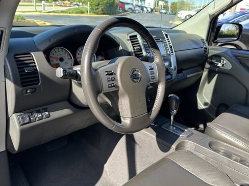 Certified 2020 Nissan Frontier PRO-4X w/ Pro-4x Utility Package image 31