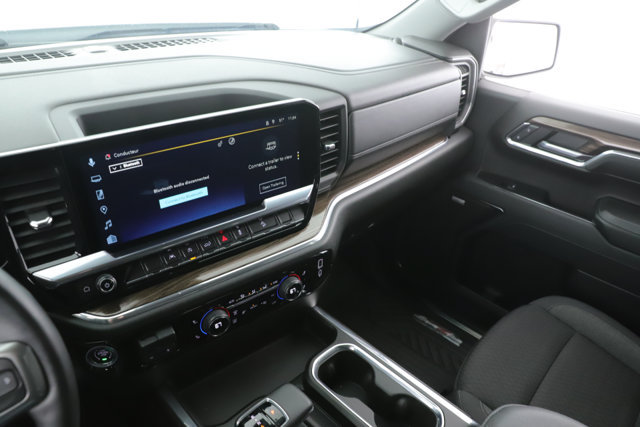 Used 2024 Chevrolet Silverado 1500 RST w/ Convenience Package II AWD/4WD image 31