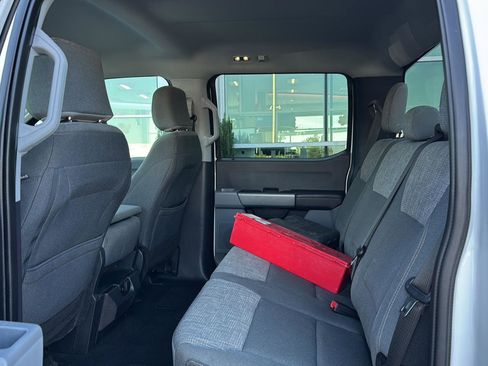 Used 2024 Ford F350 XLT image 9