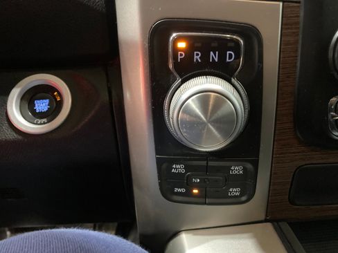 Used 2018 RAM 1500 Laramie w/ Convenience Group image 34