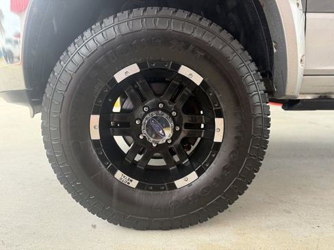 Used 2013 RAM 2500 Laramie w/ Protection Group image 12