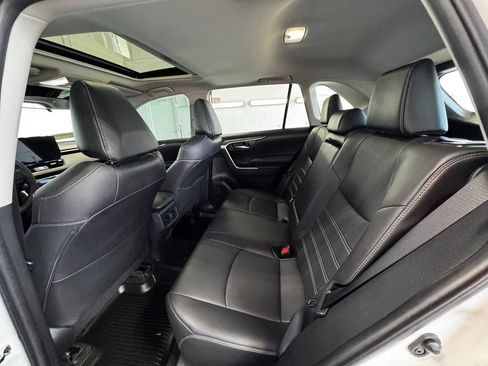 Used 2025 Toyota RAV4 XLE Premium w/ Weather Package AWD/4WD image 20