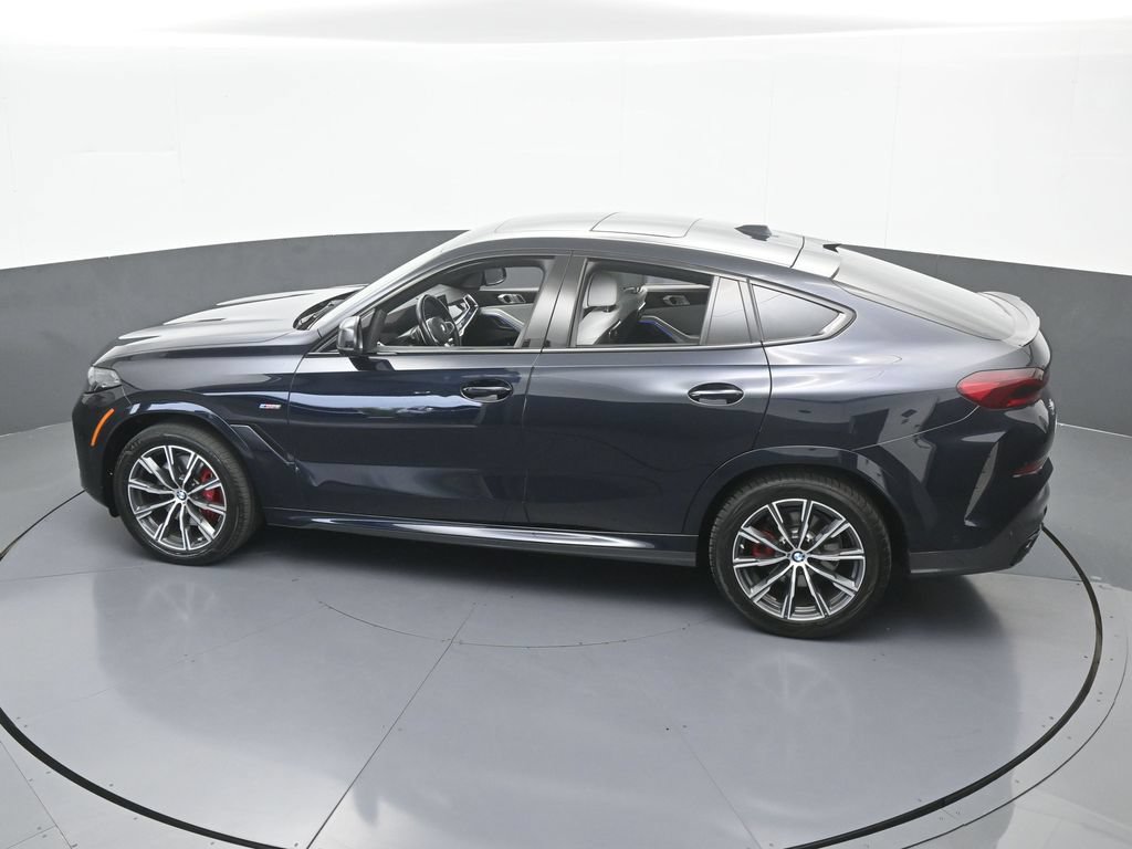 Used 2025 BMW X6 xDrive40i AWD/4WD image 52