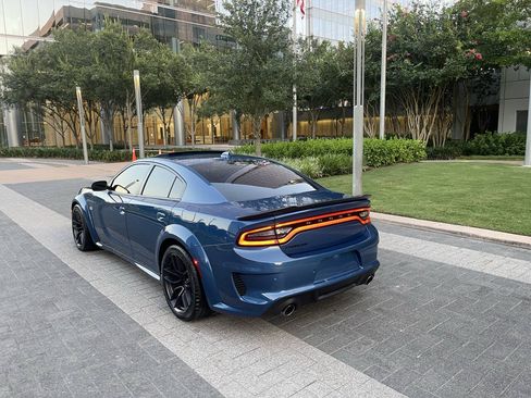 Used 2021 Dodge Charger Scat Pack RWD image 10