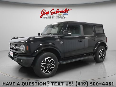 Used 2022 Ford Bronco Outer Banks AWD/4WD image 1
