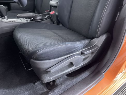 Used 2014 Subaru Crosstrek 2.0i Premium image 13