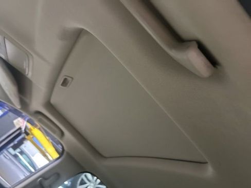 Used 2018 Honda CR-V EX image 9