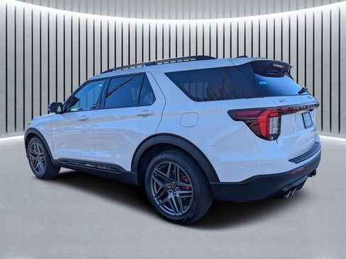 New 2026 Ford Explorer ST w/ Sun And Sound Package image 6