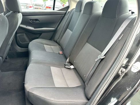 Used 2025 Nissan Sentra SV FWD image 23