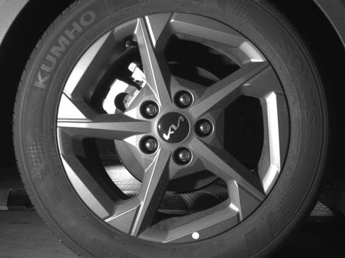 Used 2025 Kia K4 FWD image 12