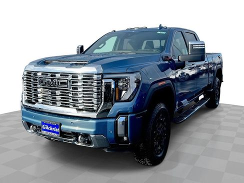New 2026 GMC Sierra 3500 Denali w/ Denali Reserve Package AWD/4WD image 2
