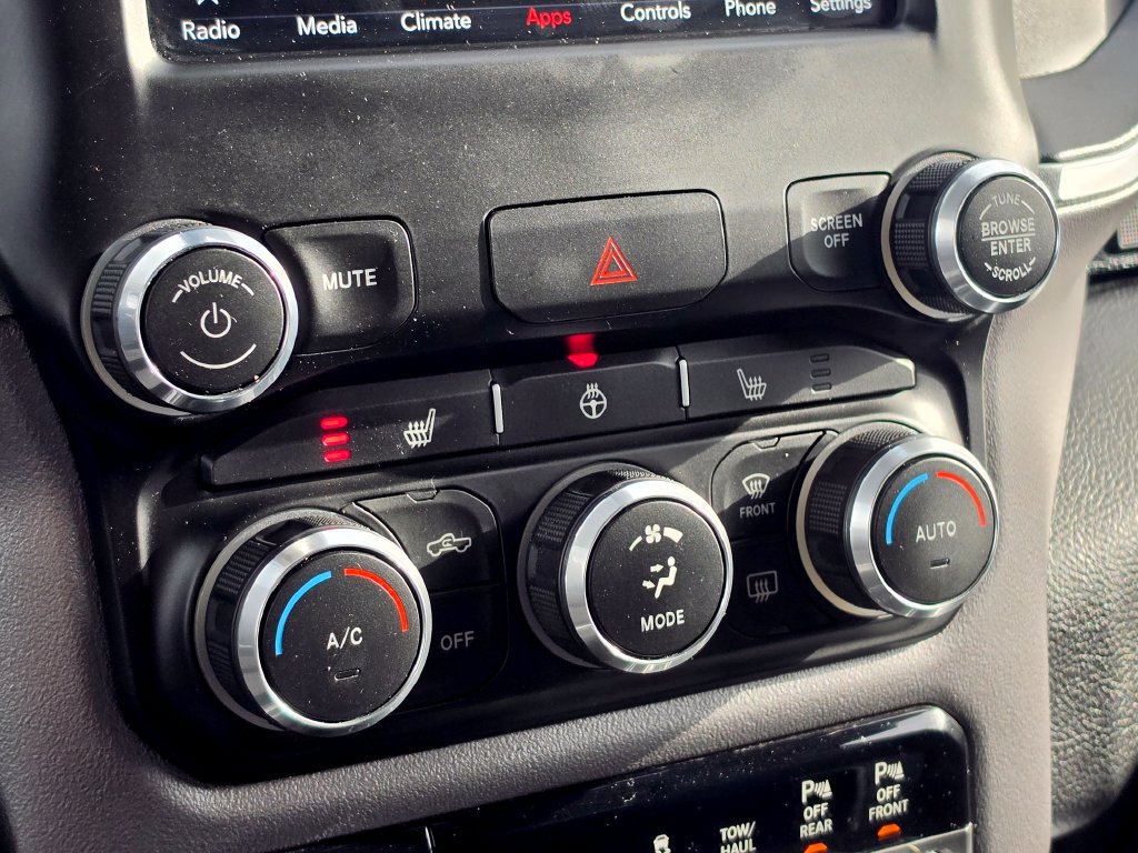 Used 2020 RAM 1500 Big Horn AWD/4WD image 22