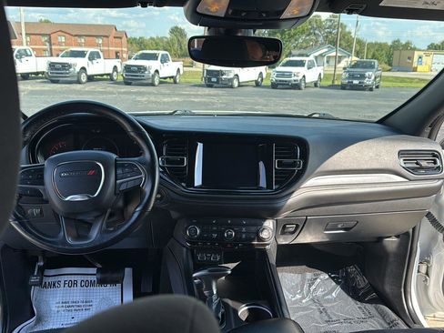 Used 2023 Dodge Durango SXT image 10