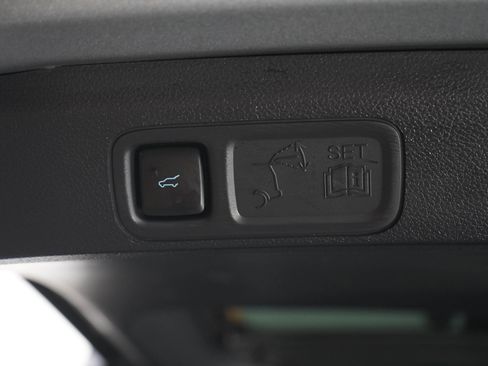 Used 2024 Ford Expedition Limited AWD/4WD image 17