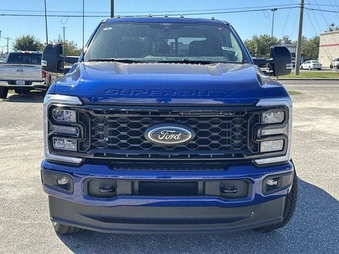 New 2026 Ford F250 Lariat w/ Black Appearance Package image 2