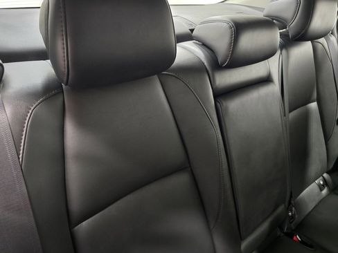 Used 2024 MAZDA MAZDA3 s image 20