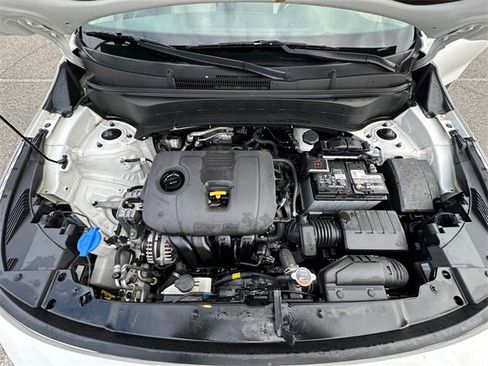 Used 2022 Kia Seltos EX image 31