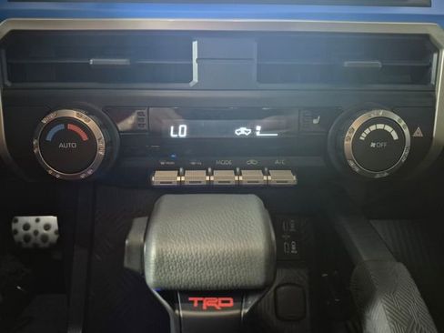 Certified 2026 Toyota Tacoma TRD Sport AWD/4WD image 26
