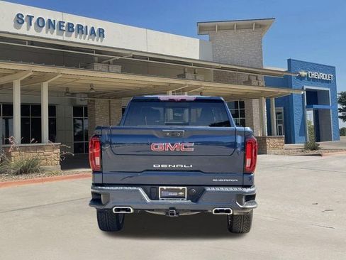Used 2023 GMC Sierra 1500 Denali w/ Denali Reserve Package AWD/4WD image 6