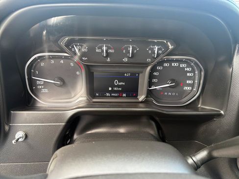 Used 2021 GMC Sierra 1500 SLE w/ Enhanced Capability Package AWD/4WD image 9