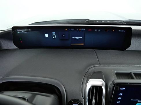 Certified 2025 Ford Expedition Platinum AWD/4WD image 21