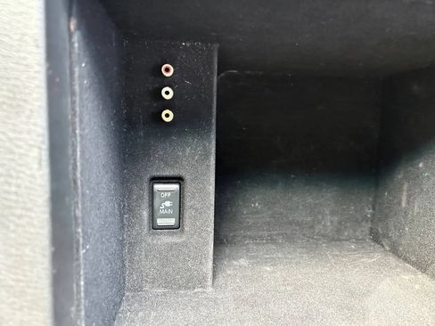 Used 2017 Nissan Armada Platinum w/ Captain Seat Package RWD image 32