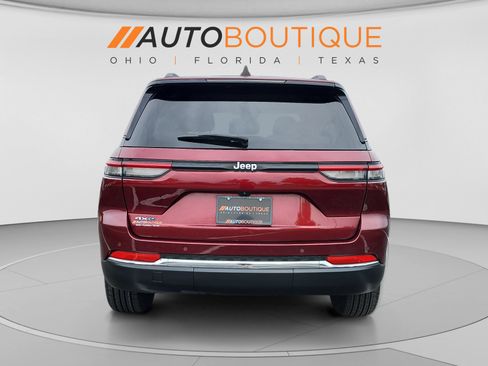 Used 2023 Jeep Grand Cherokee 4WD 4xe image 4