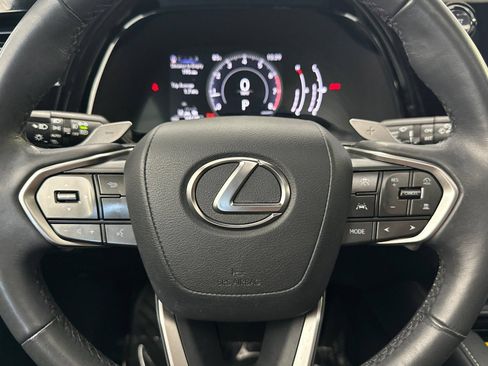 Used 2024 Lexus RX 350 FWD w/ Technology Package image 27