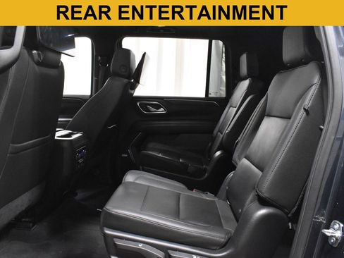 Used 2021 Chevrolet Suburban LT w/ Rear Media and Nav Package image 4