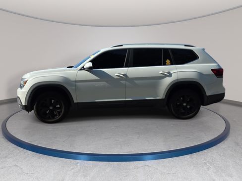 Used 2018 Volkswagen Atlas SE FWD image 3