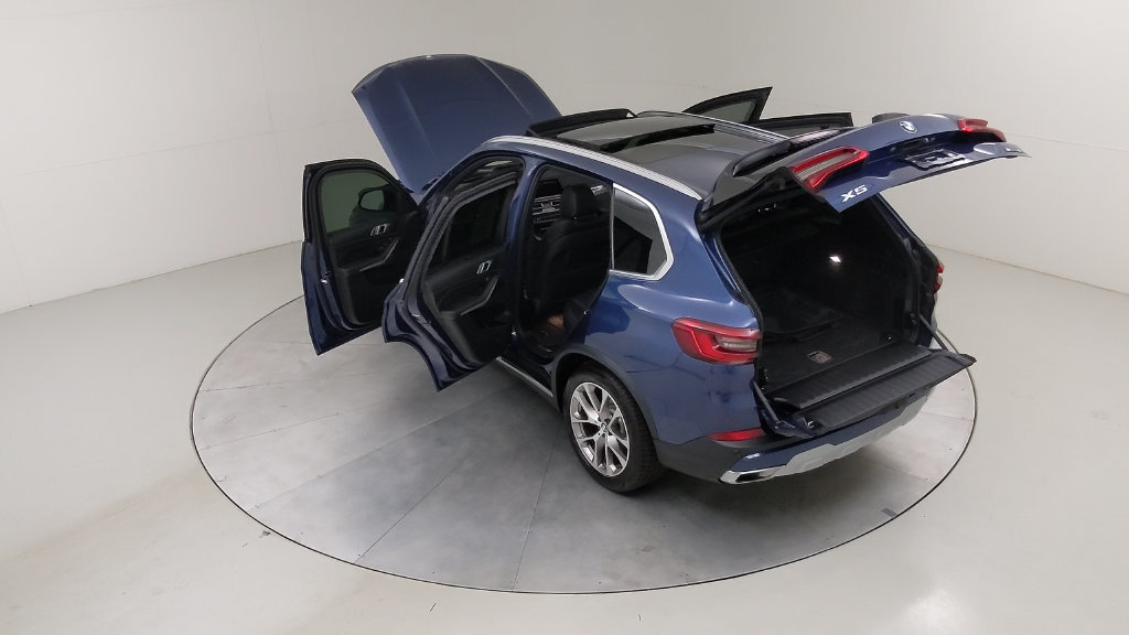 Used 2019 BMW X5 xDrive40i w/ Premium Essential Package AWD/4WD image 53