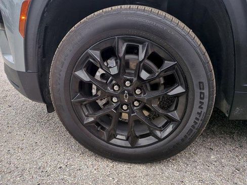 Used 2025 Chevrolet Traverse LT w/ Midnight/Sport Edition image 31