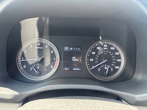 Used 2018 Hyundai Tucson SE AWD/4WD image 21