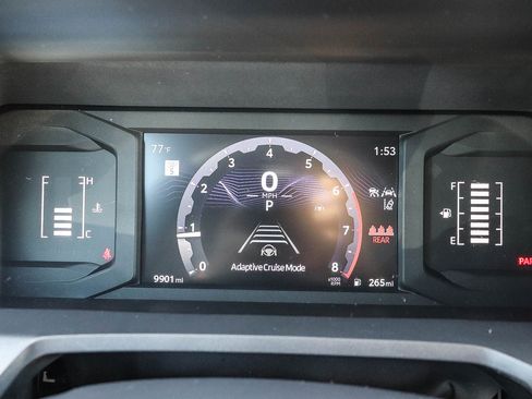 Used 2025 Toyota Tacoma SR5 image 26