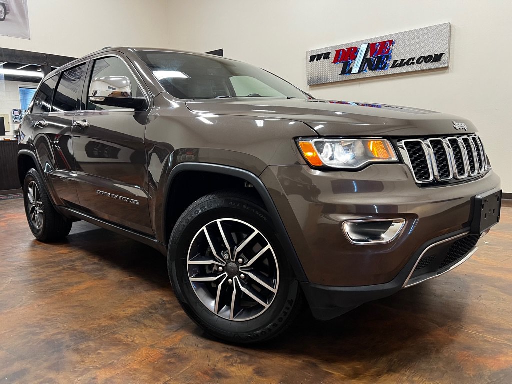 Used 2019 Jeep Grand Cherokee Limited AWD/4WD image 1