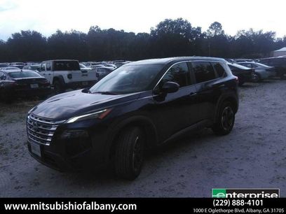 Used 2024 Nissan Rogue SV