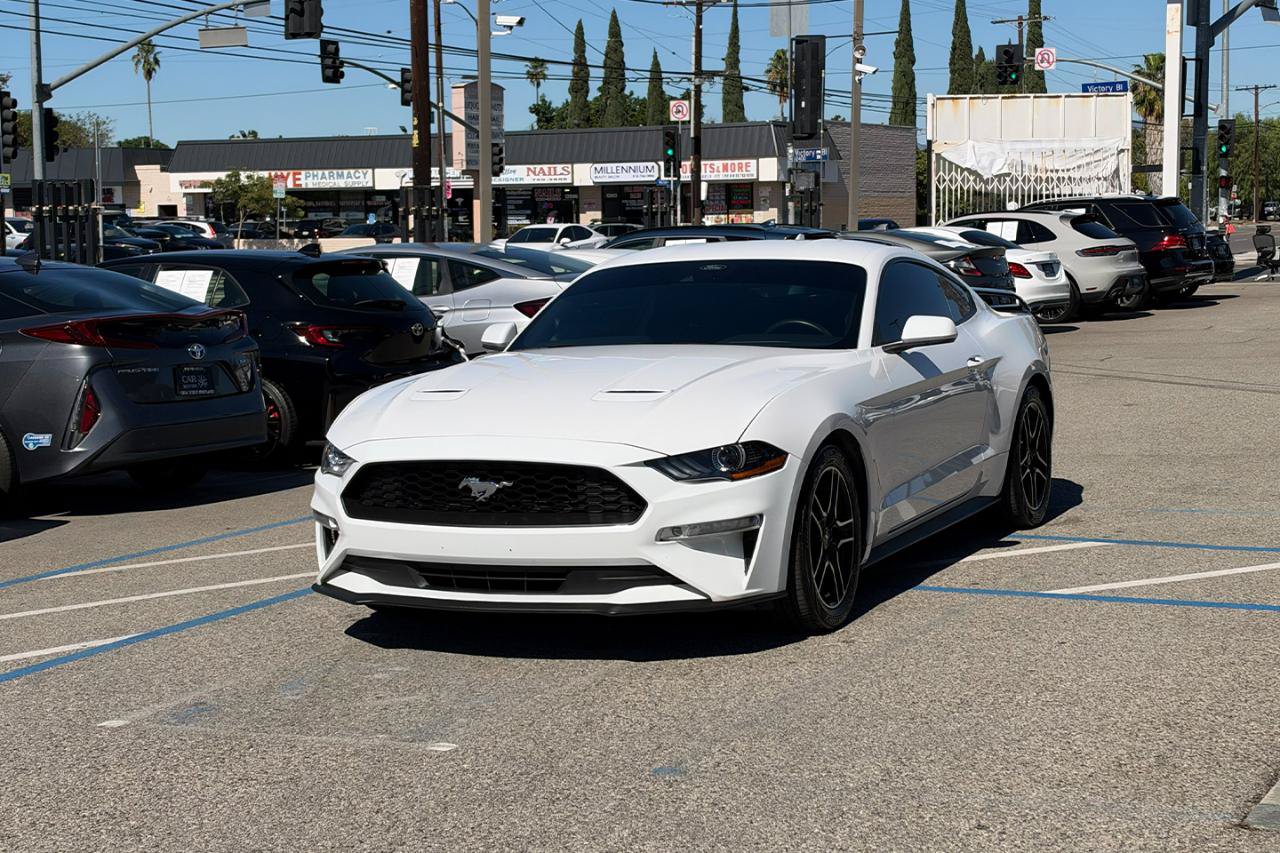 Used 2021 Ford Mustang Premium RWD image 2